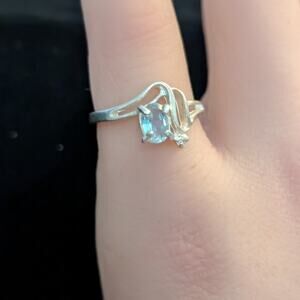 Vintage Blue Topaz Diamond Chip Sterling Silver Ring Size 5